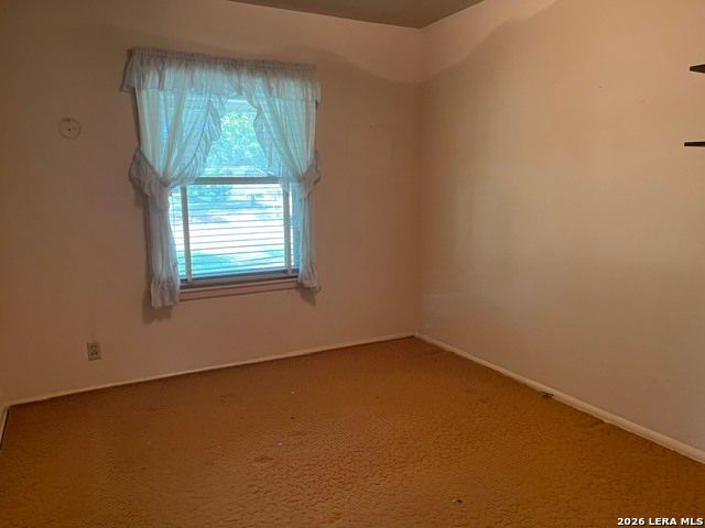 708 Sutton, Pleasanton, TX 78064