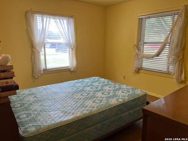 708 Sutton, Pleasanton, TX 78064