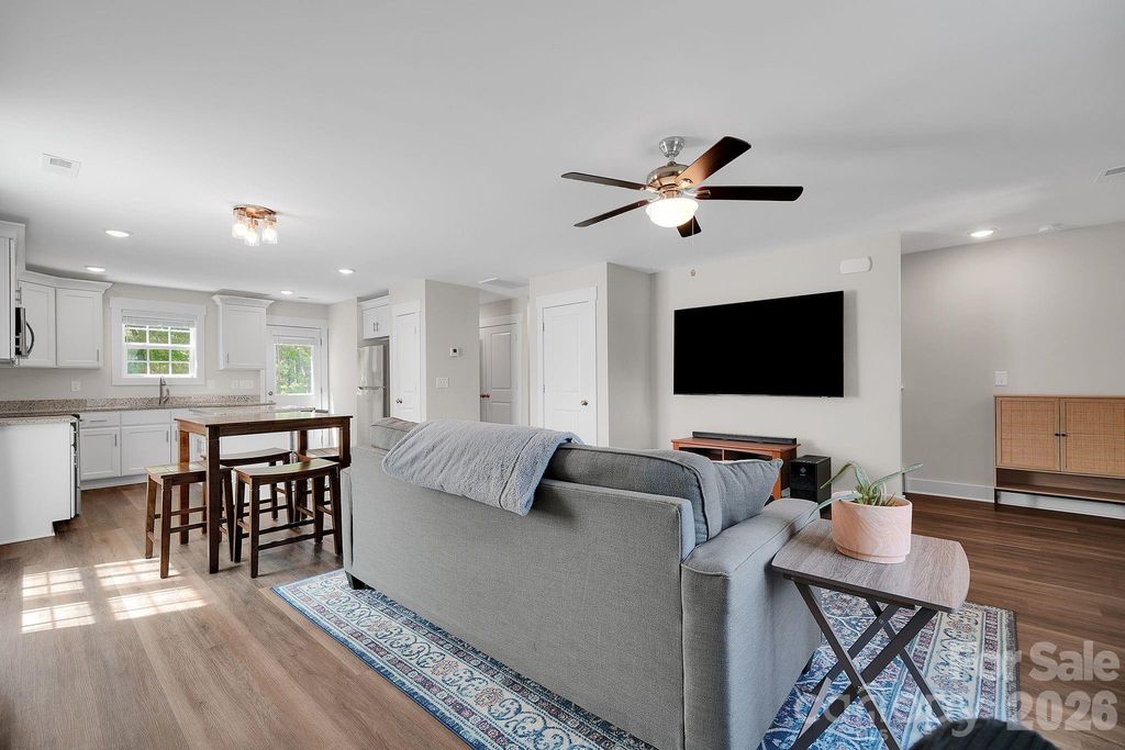 2877 Vale Avenue, Kannapolis, NC 28081