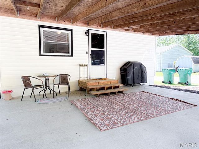 1121 2nd Avenue, Belleville, IL 62220