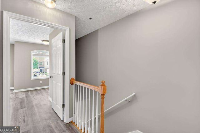 128 Creekwood Drive, Woodstock, GA 30188