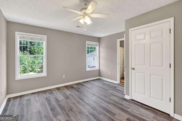 128 Creekwood Drive, Woodstock, GA 30188