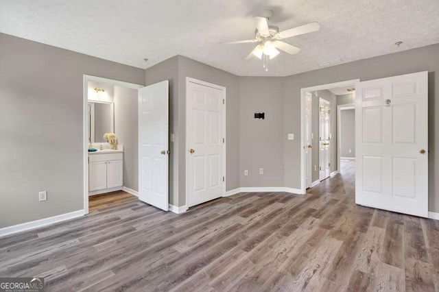 128 Creekwood Drive, Woodstock, GA 30188