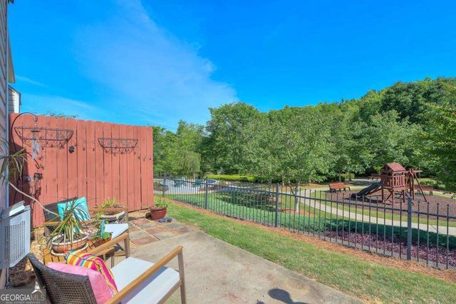 128 Creekwood Drive, Woodstock, GA 30188