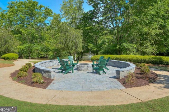 128 Creekwood Drive, Woodstock, GA 30188