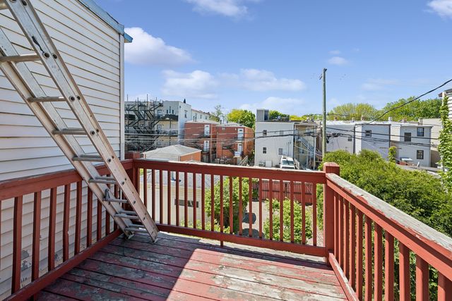 734 S Oakley Boulevard, Chicago, IL 60612