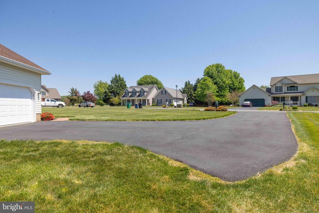 73 N RUNNING BROOK CT, Dover, DE 19904