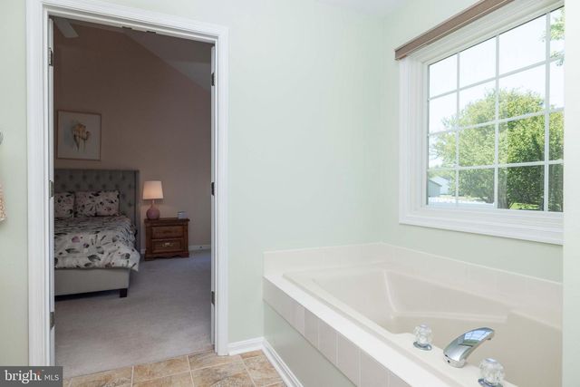 73 N RUNNING BROOK CT, Dover, DE 19904