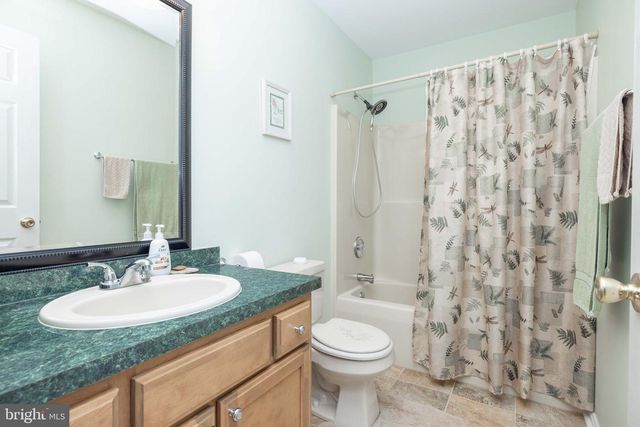 73 N RUNNING BROOK CT, Dover, DE 19904