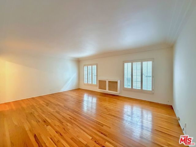 8472 Fountain Avenue, West Hollywood, CA 90069