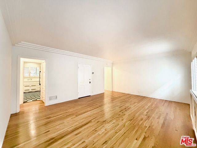 8472 Fountain Avenue, West Hollywood, CA 90069