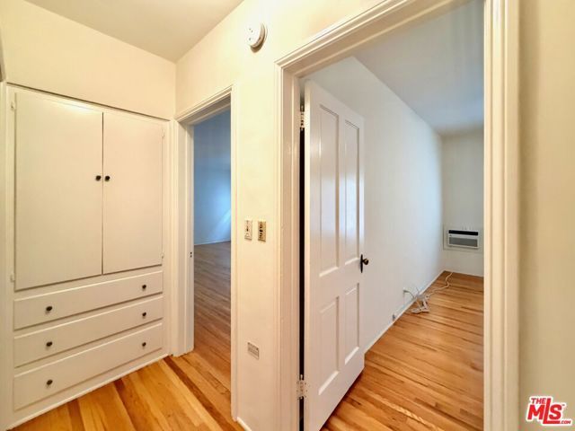 8472 Fountain Avenue, West Hollywood, CA 90069