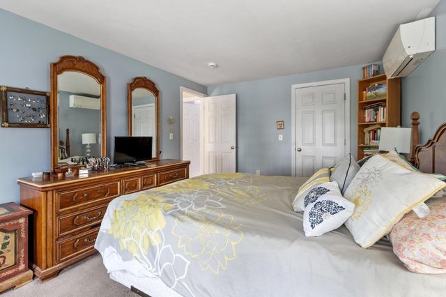 64 Jordans Way, Leominster, MA 01453