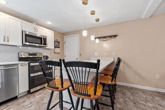 64 Jordans Way, Leominster, MA 01453
