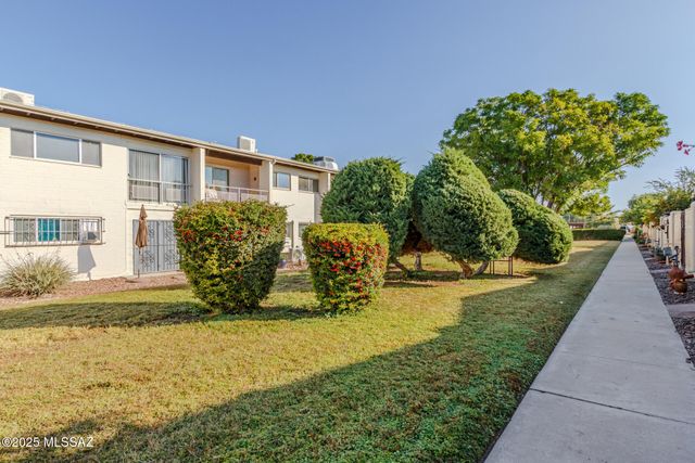 1776 S Palo Verde Ave Apt L4, Tucson, AZ 85713