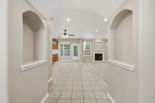 22366 CHIMAYO BND, San Antonio, TX 78258