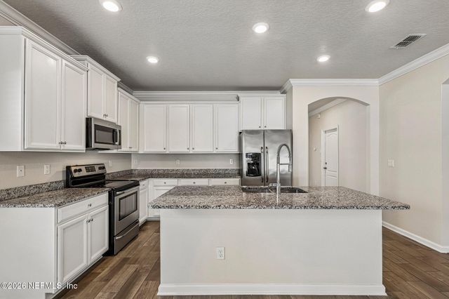 16190 KAYLA COVE Court, Jacksonville, FL 32218