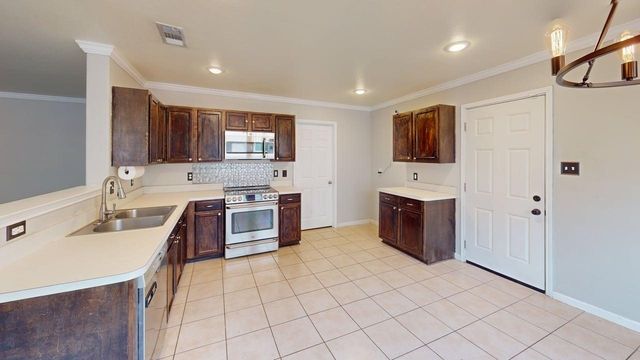 476 Eisenhower Lane, Lavon, TX 75166