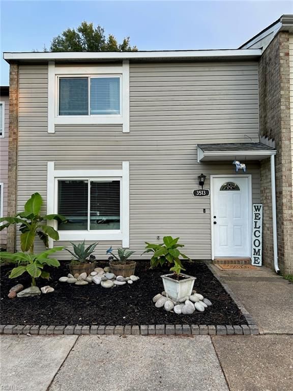 3513 Mountain DR, Virginia Beach, VA 23453