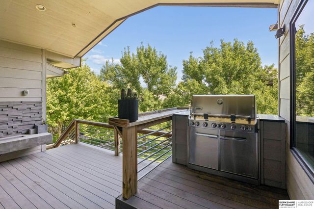 3229 S 186 Street, Omaha, NE 68130