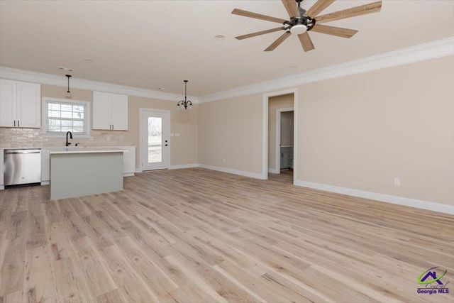 134 Easy Street, Cochran, GA 31014