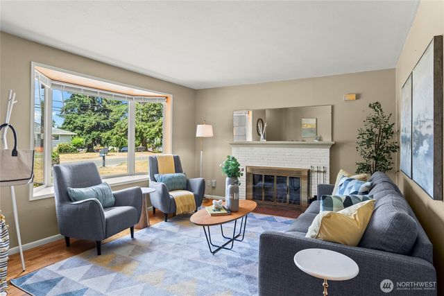 8710 33rd Street W, Tacoma, WA 98466
