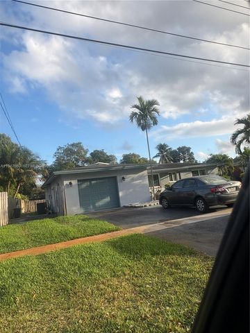 800 NW 48th Ter, Plantation, FL 33317