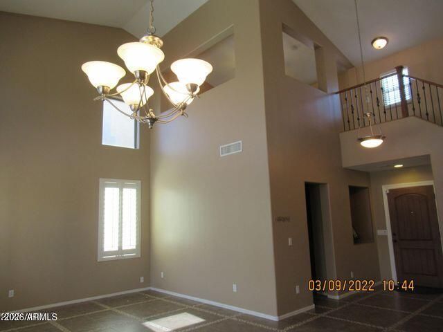 3928 E PARKVIEW Drive, Gilbert, AZ 85295