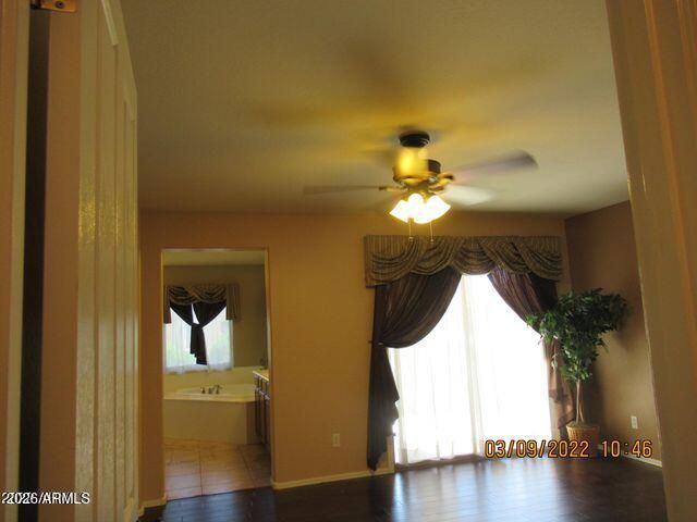 3928 E PARKVIEW Drive, Gilbert, AZ 85295