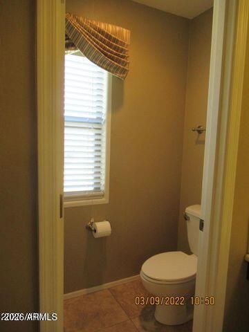 3928 E PARKVIEW Drive, Gilbert, AZ 85295