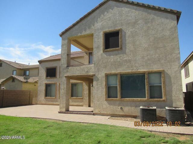 3928 E PARKVIEW Drive, Gilbert, AZ 85295