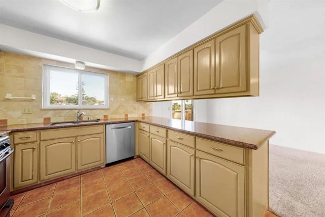 5535 San Mateo Drive, San Diego, CA 92114