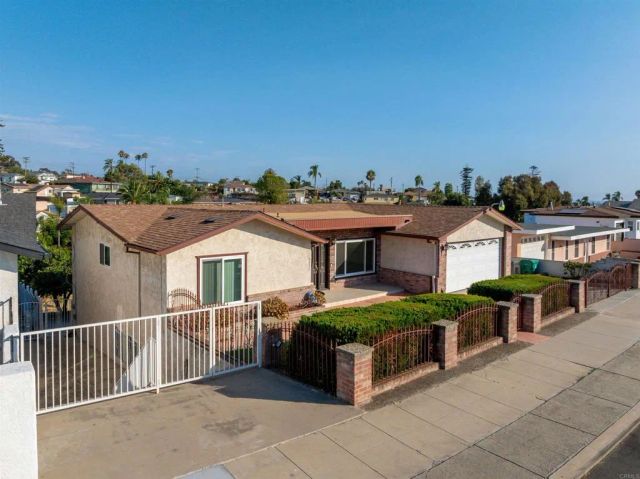 5535 San Mateo Drive, San Diego, CA 92114