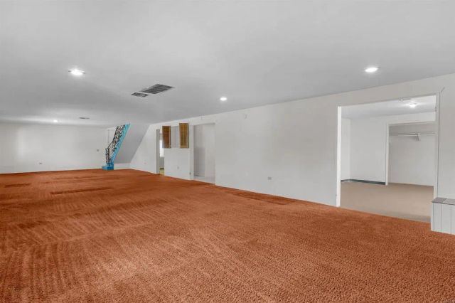 5535 San Mateo Drive, San Diego, CA 92114