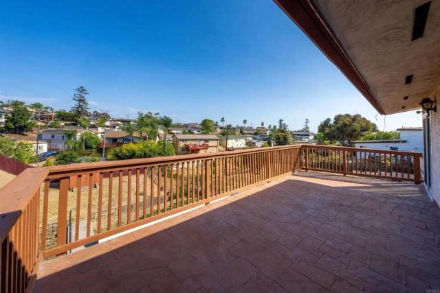 5535 San Mateo Drive, San Diego, CA 92114
