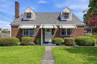 415 Elwyn Avenue, Springdale Boro, PA 15144
