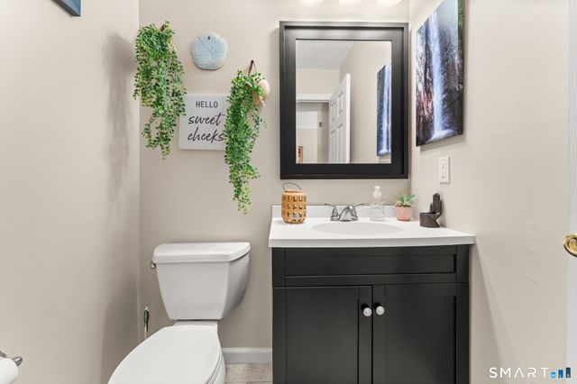 94 Cynthia Lane APT A6, Middletown, CT 06457