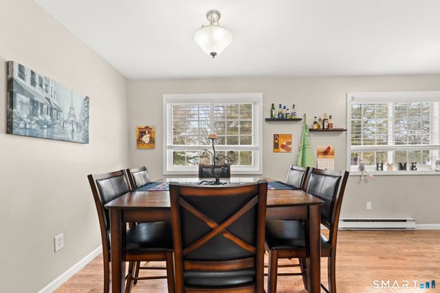 94 Cynthia Lane APT A6, Middletown, CT 06457