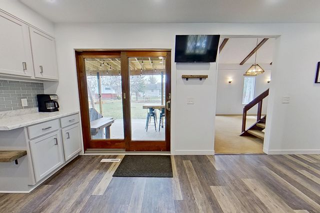 1410 E Bennett Avenue, Pleasant, MI 48858