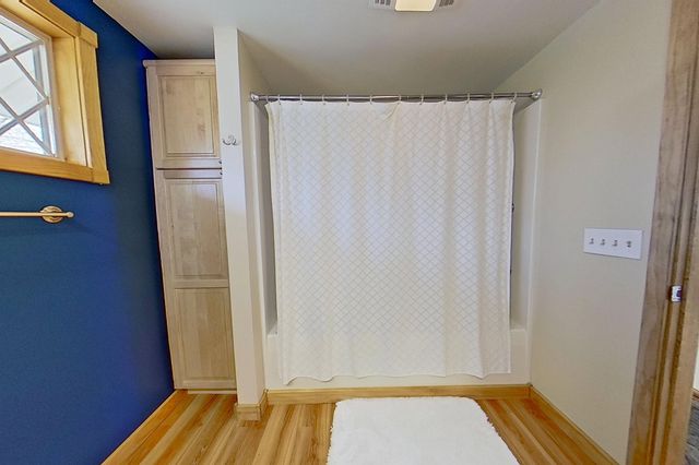 1410 E Bennett Avenue, Pleasant, MI 48858