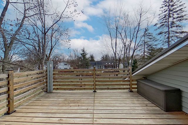 1410 E Bennett Avenue, Pleasant, MI 48858