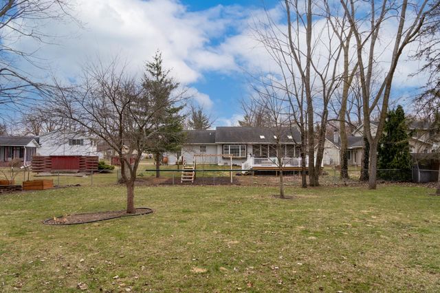 1410 E Bennett Avenue, Pleasant, MI 48858