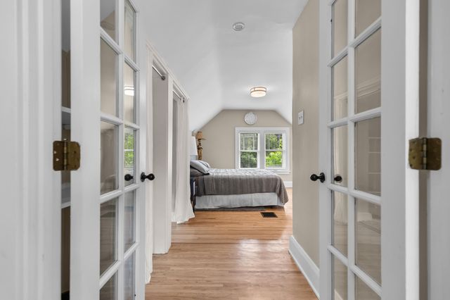 3324 Weenonah Place, Minneapolis, MN 55417