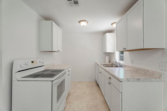 415 N Gunter Street, Vinita, OK 74301