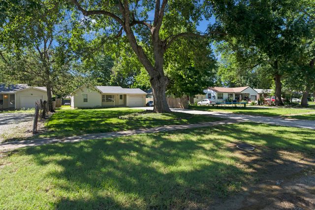 415 N Gunter Street, Vinita, OK 74301