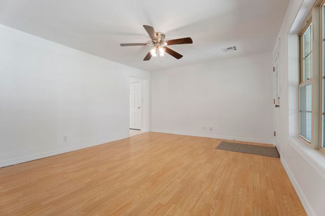415 N Gunter Street, Vinita, OK 74301