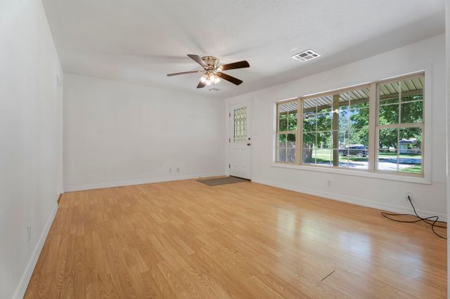 415 N Gunter Street, Vinita, OK 74301