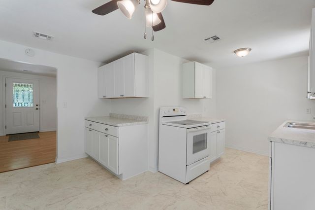 415 N Gunter Street, Vinita, OK 74301