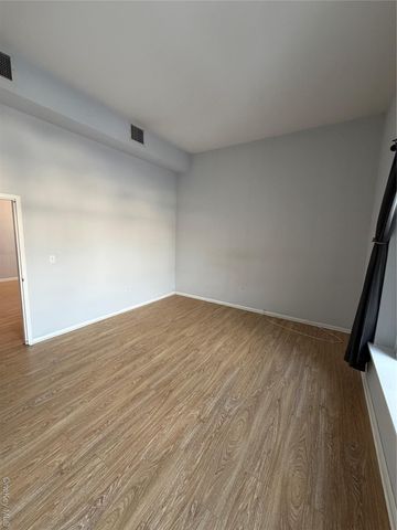 55 McKinley Avenue D1-12, White Plains, NY 10606