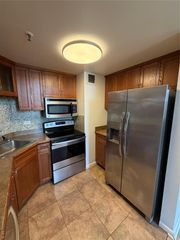 55 McKinley Avenue D1-12, White Plains, NY 10606